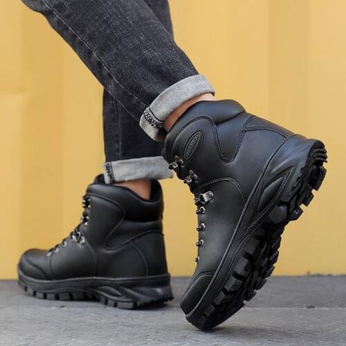 Mens Casual Boots Men Black Casual Shoes Zapatillas Hombre Sports Male Shoe Breathable Sneaker Fashion Spring Leather Zapatos