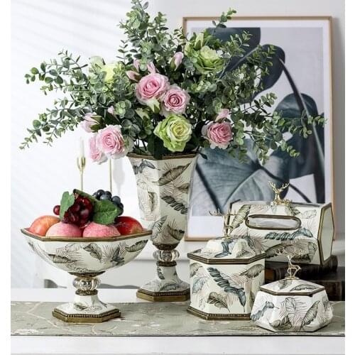 European fruit plate Nordic Club vase creative modern living room snack plate American home decor piece fruit holder CL31107