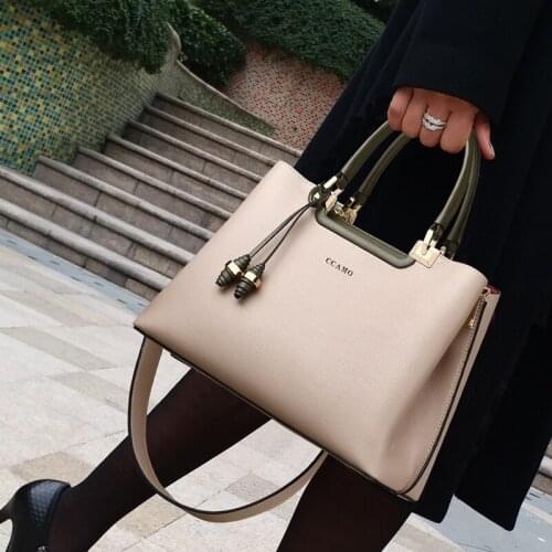100% Genuine Leather Handbags 2021 New Portable Messenger Large Capacity Versatile Shoulder Bag Purses Crossbody Grand Sac Femme