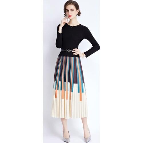 Luxury autumn Stripe Contrast Color Knit Patchwork Women Sweater Dress O-Neck Christmas Party Pleated Dress Vestidos k7060