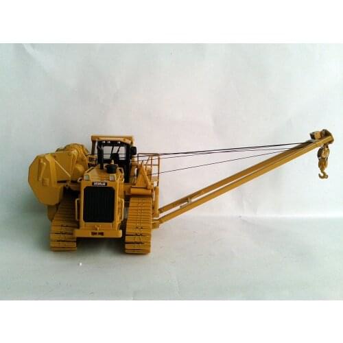 N- 55272 1:50 Cat 587T Pipelayer with Metal Tracks toy