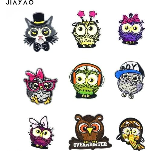 Cartoon parrot Iron on Embroidered Cloth Patch For Girls Boys Clothes Stickers Apparel Garment Accessories patches