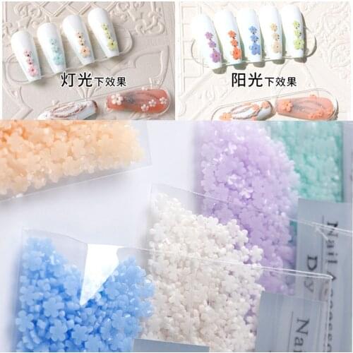 Nail Art Five Petals Flower White Blue Charms -UV-Changing Flower 3D Nail Art Decoration–100/500Pcs Charm Embellishment Kawaii