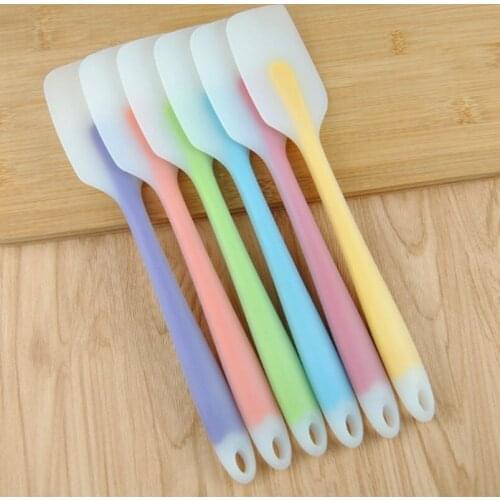 Baking Tools Spatula Translucent Silicone Spatula Baking Scraper Ice Cream Heat-Resistant Kitchen Utensils Smoother Decorator