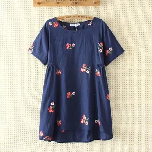 Plus Size Women Floral Embroidery t shirt Casual Blue Tops t shirt women