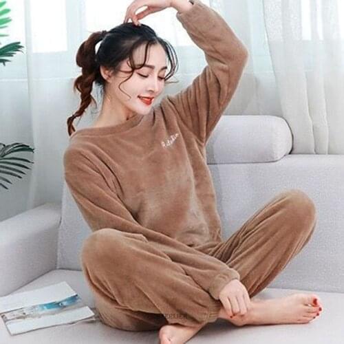 Size 6XL 135kg Women Winter Flanne Sleepwear Long Sleeve Thicken Velvet Coral Fleece Homesuit Warm Homewear