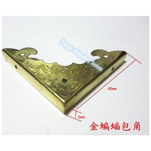Corner Brackets Bat angle of antique golden wine packing box tin bat angle