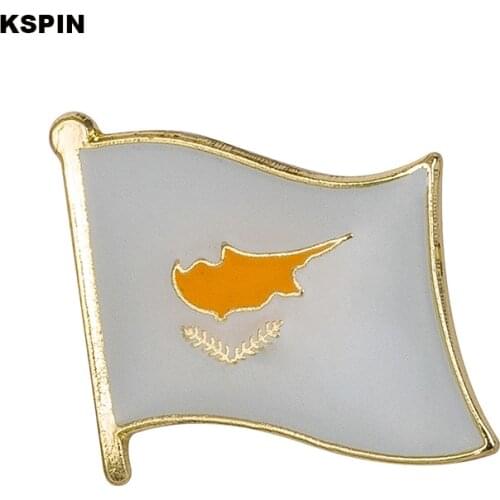 Cyprus Flag Brooch Pins Metal Badges Military Decorative Buttons for Clothes KS-0155