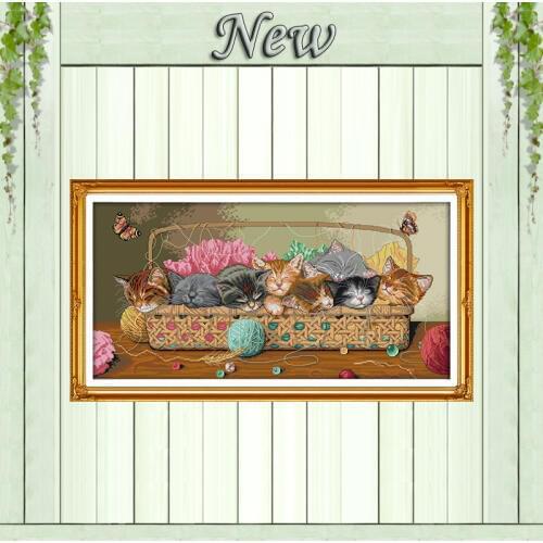 Newborn kittens in the basket painting counted print on canvas DMC 11CT 14CT kits chinese Cross Stitch embroidery needlework Set