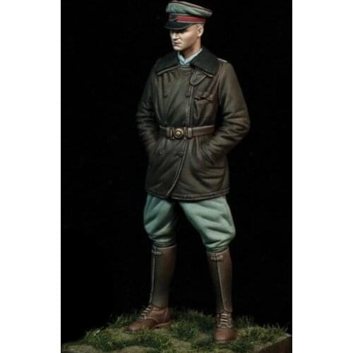 Self-assembled New Unassembled 1/24 ancient man stand Resin Figure Unpainted Model Kit