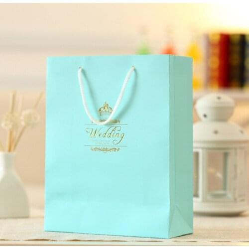 50Pcs/Lot Wedding Paper Gift Bags With Handles Wedding Favors For Guests Pink/Purple/Blue Printing Candy Boxes Party Favors