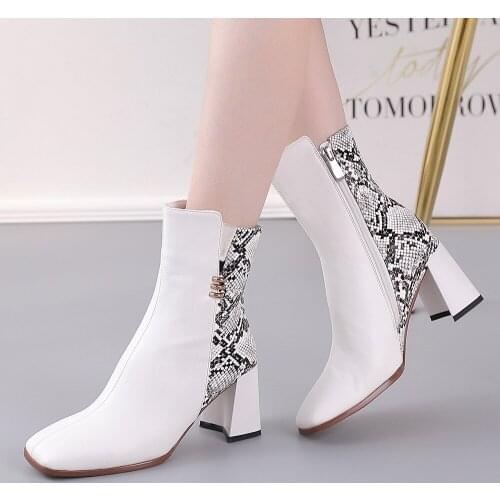 Snake Pattern Thick Heel Square Toe Fashion Chelsea Boots Autumn And Winter Short Plush Metal Decoration Side Zipper Ankle Boots