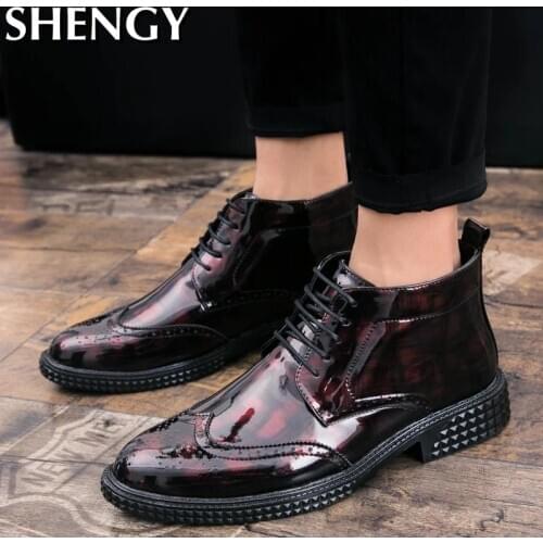 Men Casual Shoes Mid-Calf Boots Comfortable Patent Leather Basic Boots Light Waterproof Men Shoes Fashion Ankle Boots