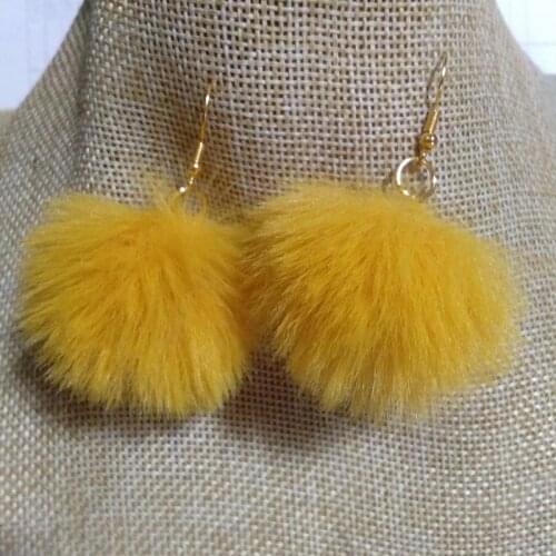 New 4 cm Pompons Drop Earrings Fake Fur Ball Earrings Women Silver Hooks Drop Earrings Cute Jewelry Party Gifts