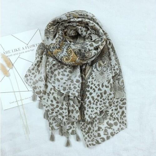 2021 Fashion Newest Floral Pattern Cotton Tassel Scarf Shawls Wraps Hijabs 10pcs/lot