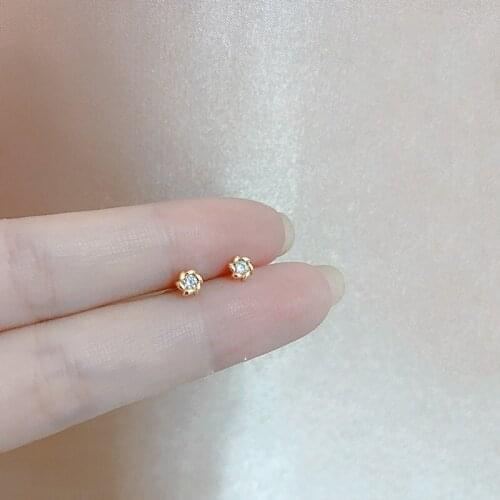 Miuoxion Retro Mini Cute Flower Zircon Earring Fashion Personality Party Jewelry For Women Feature Namour Charm Gift All Seasons