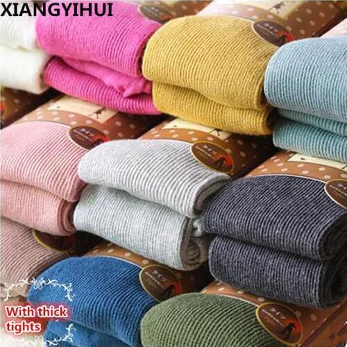 Xiangyihui Women's Tights With A Pattern