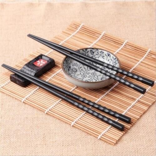 1 Pair Japanese Chopsticks Non-Slip Durable Alloy Sushi Chop Sticks Reusable Tableware Gifts