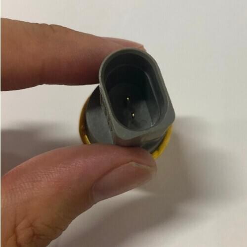 Coolant temperature sensor For YETI Octavia ALHAMBRA FLYING SPUR OE:06A919501A/B/95510612500