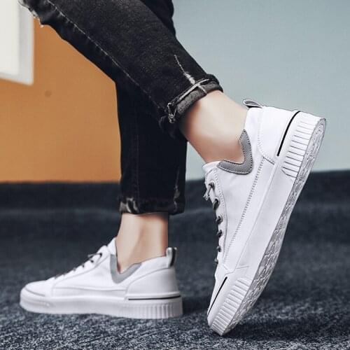 Hombre trainers Mens informales Sneakers quality white breathable Fashionable de on sports men causal cuero hot board slip Men