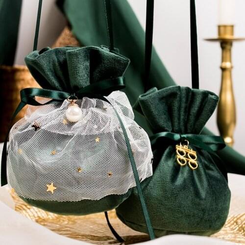 13x13cm Velvet Bag Jewelry Packaging Organza Drawstr Pouch Green Party and Wedding Gift Bag Romantic Candy Thick Snow Yarn Small