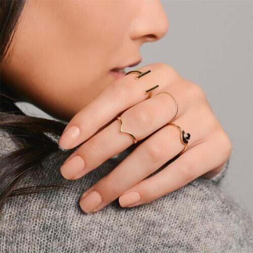 GorGor Rings Women 925 Sterling Pattern V-shaped Smooth Lines Gold Plated Creative Individuality Engagement Jewelry 60101240509C