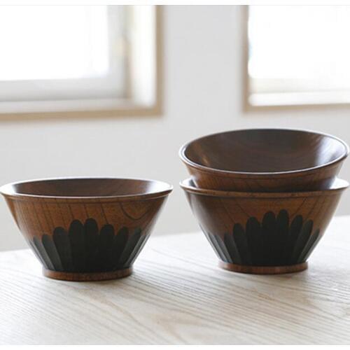 Hand carved wooden bowl to put snacks and dessert Japanese style creative life