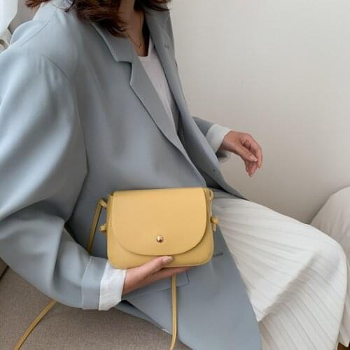 New Spring and Summer Ladies' Small Bag Fashion Joker Shoulder Bag Ins Online Celebrity Popular Saddle Messenger Bag Tide