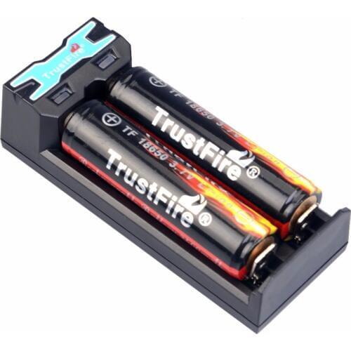TrustFire TR-016 5V Mini Universal Micro USB Battery Charger + 2 x TrustFire Protected 18650 2400mah Rechargeable Batteries