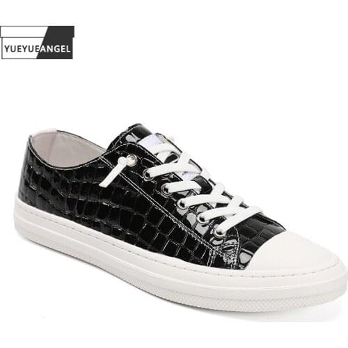 New Fashion Mens Stone Pattern Leather Casual Shoes Low Cut Flats Loafers Man Sneakers Round Toe Shallow Joggers Trainers Shoes