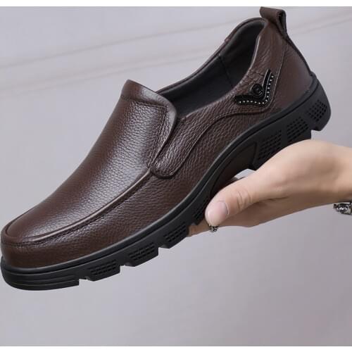 High Quality Men Casual Shoes Loafers Sneakers Genuine Leather Handmade Retro Leisure Oxford Shoes Fashion Mens Shoes Moccasins