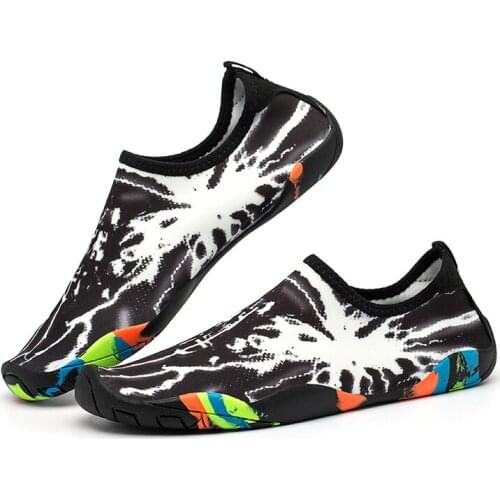 Lovers Swimming Fishing Wading Shoes Men Slip on Breathable Beach Shoes Women Hard-Wearing Outdoor Seaside Upstream Aqua Shoes