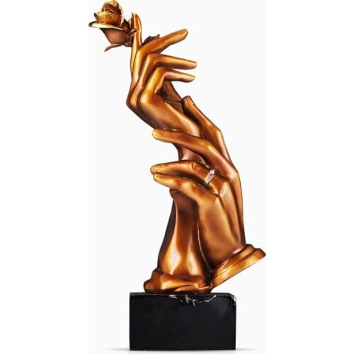 Hand Rose Luxury Resin Arts Crafts Wedding Gifts Creative Sculptures Livingroom Desktop Ornaments Home Furnishings Decoration
