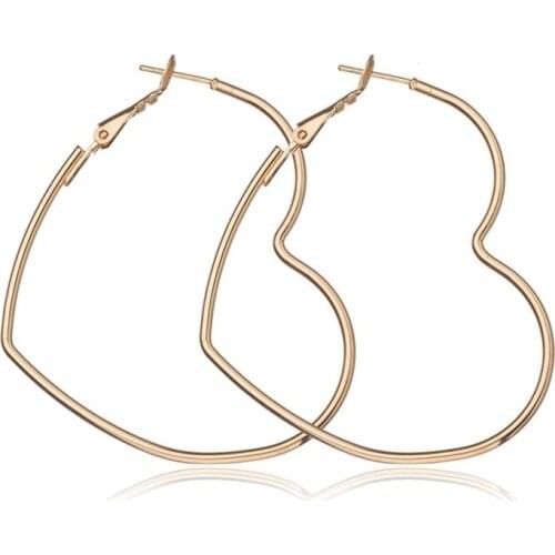 2019 New Fashion Hollow Peach Heart Earring Metal Plating Ornaments Simple Dangle Earrings For Women Copper Brincos Jewelry