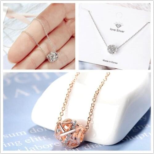 Hollow Out Ball Necklace Female Pendant Simple Student Short Clavicle Chain For Women Gift