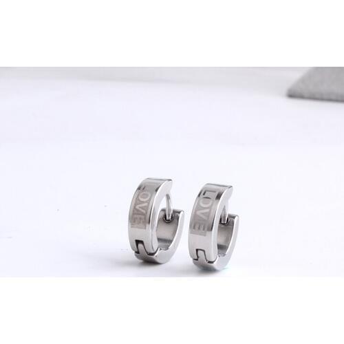 4MM silver color LOVE 316L Stainless Steel Stud Earrings for men women wholesale
