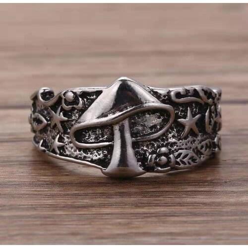 Vintage Wild Mushroom Flower Pattern Rings Men And Women Retro Punk Statement Ring Hip Hop Biker Finger Party Night Club
