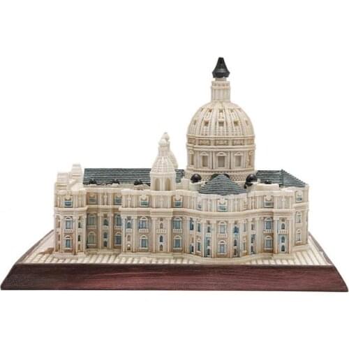 Italy St. Peters Basilica Creative Resin Crafts World Famous Landmark Model Tourism Souvenir Gifts Collection Home Decor
