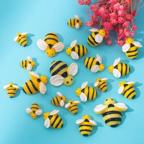 6pcs/lot Mini Bee Cartoon Resin flatback Charm For DIY Hair Bow Scrapbooking Decoration