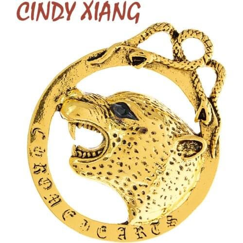 CINDY XIANG Vintage Domineering Wolf Head Brooches For Men Fashion Statement Suit Collar Pin Clothes Backpack Bag Accessoires