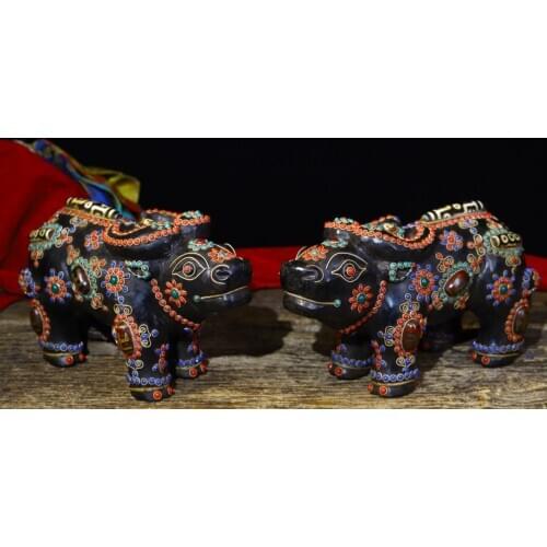 9" Tibet Buddhism natural Meteorite Filigree Gem Dzi Bead Cattle statue A pair Bull market Ward off evil spirits Town House
