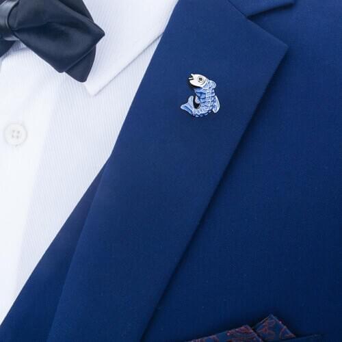 Fashion Cartoon Fancy Carp Koi Brooch Pin, Collar Badge, Corsage Decor, Women Men Wedding Party Jewelry Presents