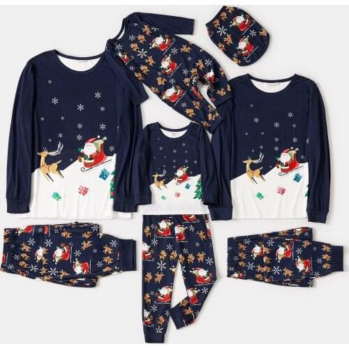PatPat Santa Claus Reindeer Pattern Print Long-sleeve Family Matching Pajamas Sets (Flame Resistant)