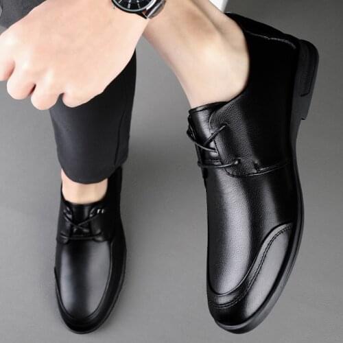 2021 Classic Man high quality Genuine Leather Shoes Man formal Office Business Dress Leather Flats Man Leather Wedding Shoes