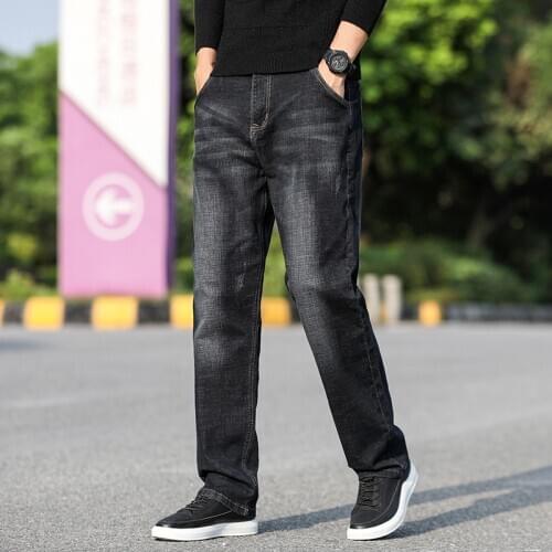 2020 Autumn and Winter New Mens Straight Jeans Classic Style Black Blue Denim Loose Trousers Male Brand Pants