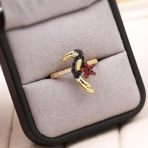 Adjustable Hummingbird Ring for Women Girls Crystal Finger Bird Open Rings Gold Color Animal Fashion New Jewelry Gifts