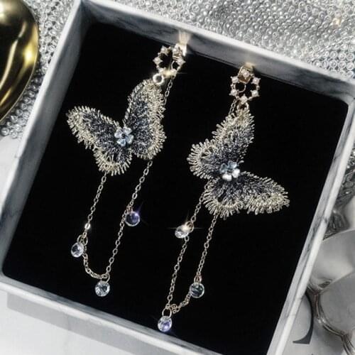 Ladies Butterfly Earrings Long Tassel Pendant Metal Earrings Womens Wedding Party Dating Jewelry Gift for Friend