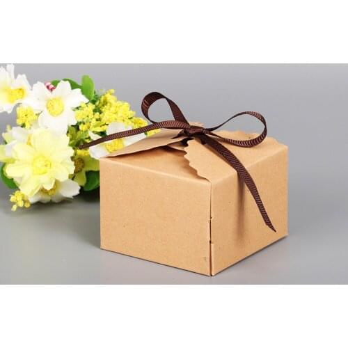 10pcs Beautiful Gift Box for Wedding Theme Wedding Favors Candy Box Baby Souvenirs Gift Box with Ribbon Chocolate Paper Box