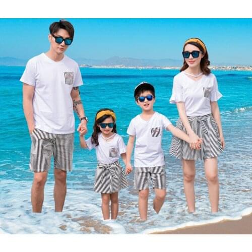 Parent-Child Family Matching Clothes 2021 Summer Fashion Mother Father Kid Boys And Girls Clothing 2 Pcs Sets