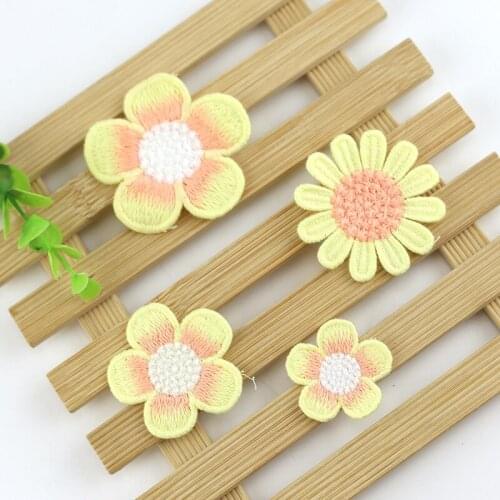 4pcs/lot Flower Embroidery Patches For Clothing Diy Crafts Sewing Accessories Clothes Sticker Applique Hole Repair Decor Patch